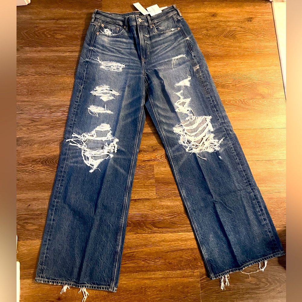 NWT American Eagle Dreamy Drape Super High-Rise Baggy Wide Leg Jeans Ripped Sz 8